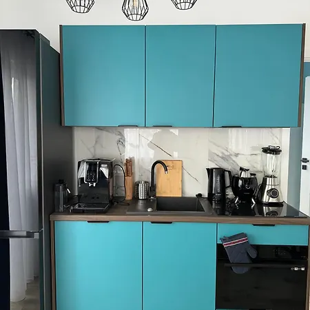 Nadmorski Bursztyn - Debina