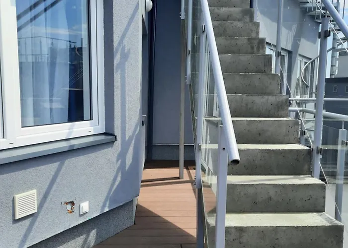 Apartmanhotel Nadmorski Bursztyn - Debina 3*