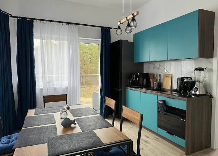 Nadmorski Bursztyn - Debina Apartmanhotel