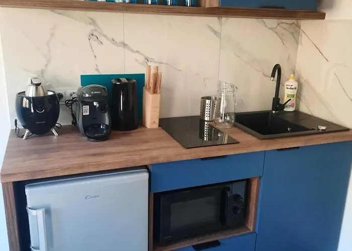 Nadmorski Bursztyn - Debina 3*